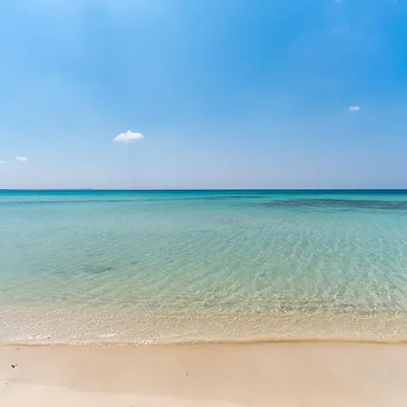 Casa Asia A 10 Metri Dal Mare Apartment *
