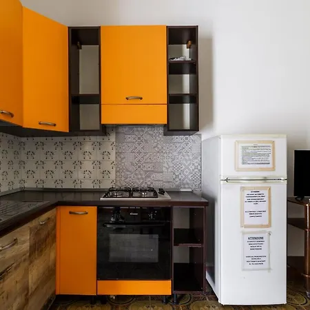 Casa Asia A 10 Metri Dal Mare Торре-Лапилло