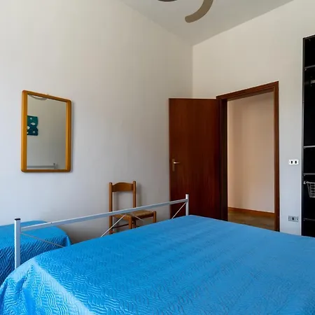 Casa Asia A 10 Metri Dal Mare * Торре-Лапилло